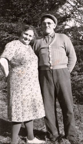 Ernst Gunnar Holmberg, f 1892 med maka    Kajsa Holmberg, född Jansson.  